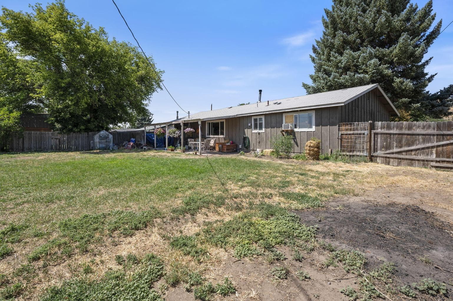 Photo of 2800 Slayton Court 18 of 18