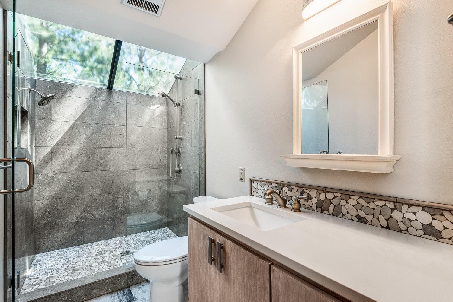 Photo of 58051 Trophy Lane 24 of 35