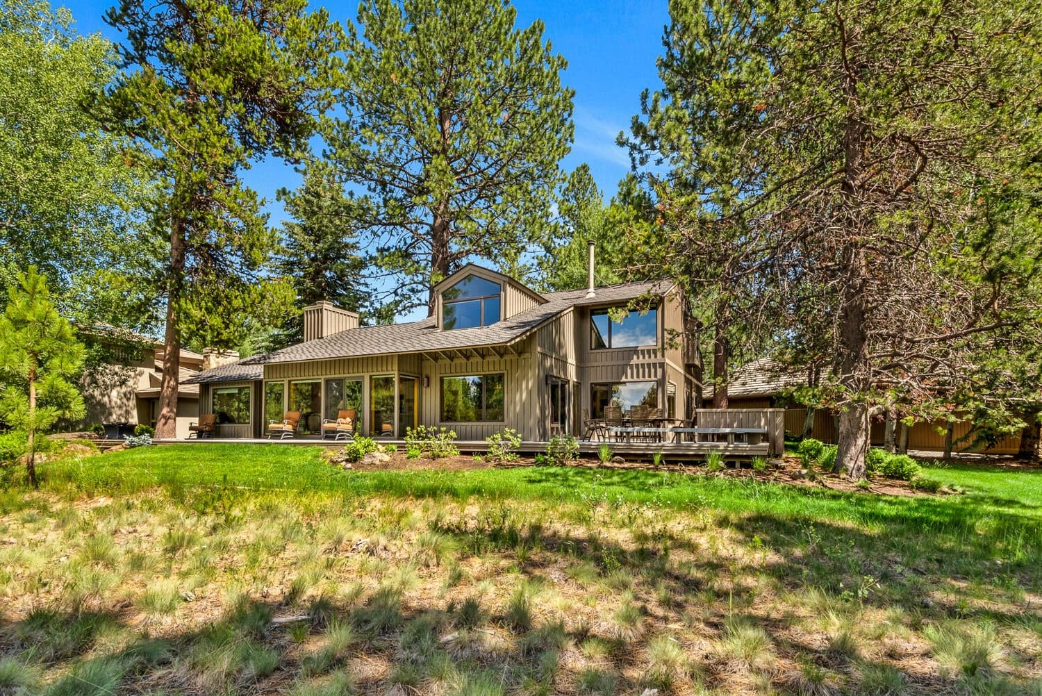 Photo of 58051 Trophy Lane 34 of 35
