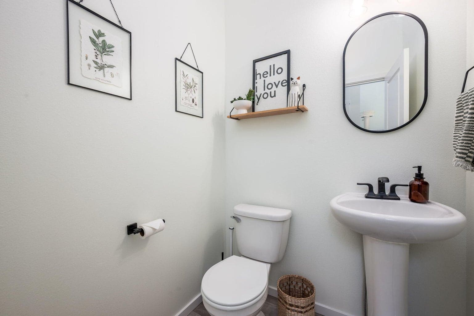 Photo of 20561 SE Evian Avenue 23 of 44