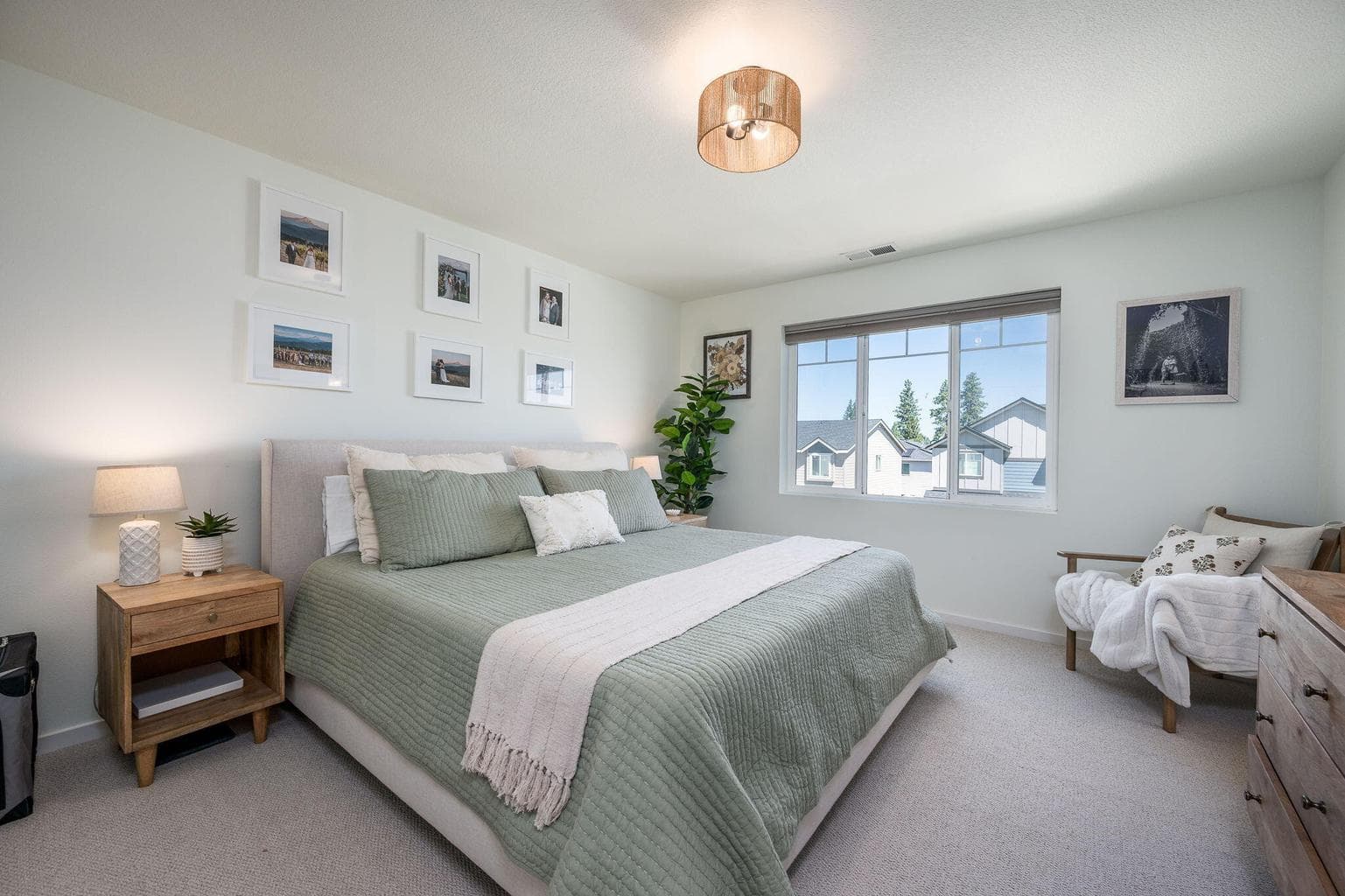 Photo of 20561 SE Evian Avenue 27 of 44