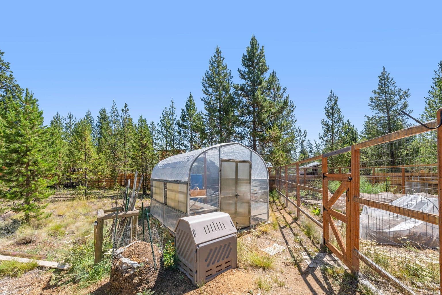 Green house and compost