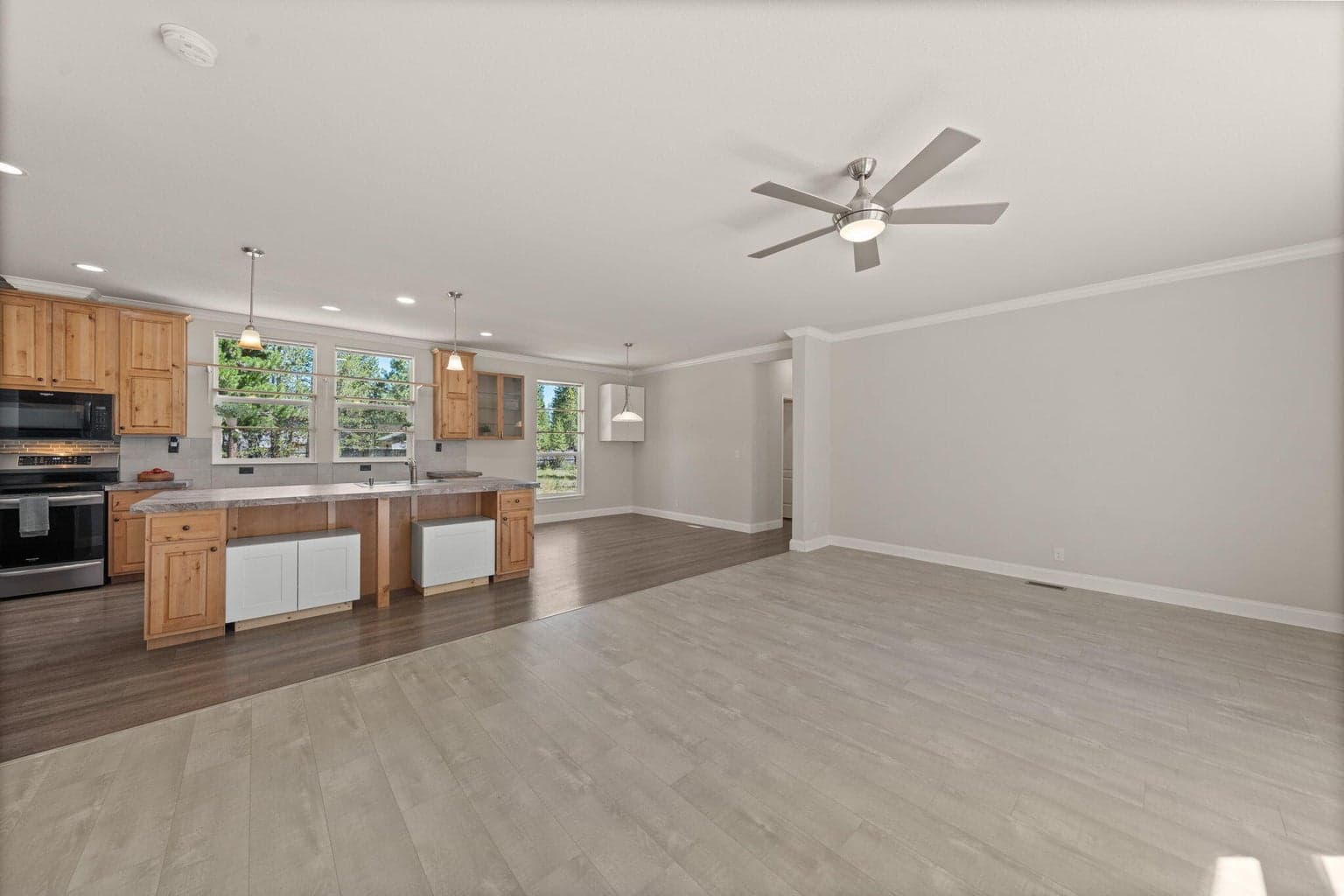 Photo of 16790 Sun Country Drive 9 of 41