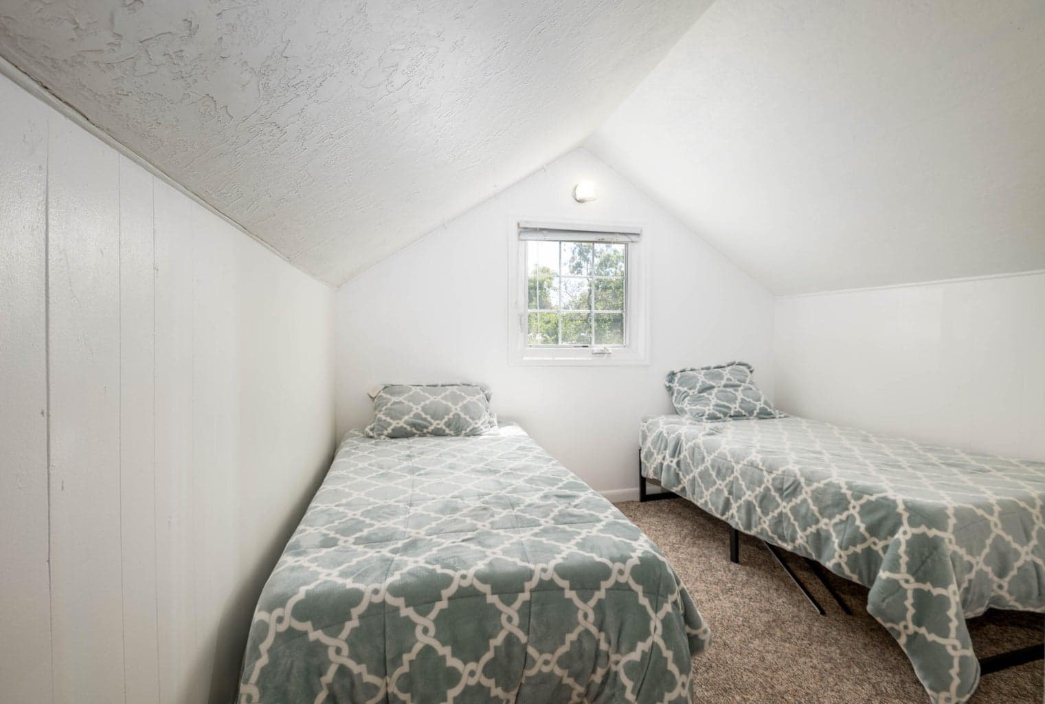 Photo of 1527 NW 10th Street 27 of 40
