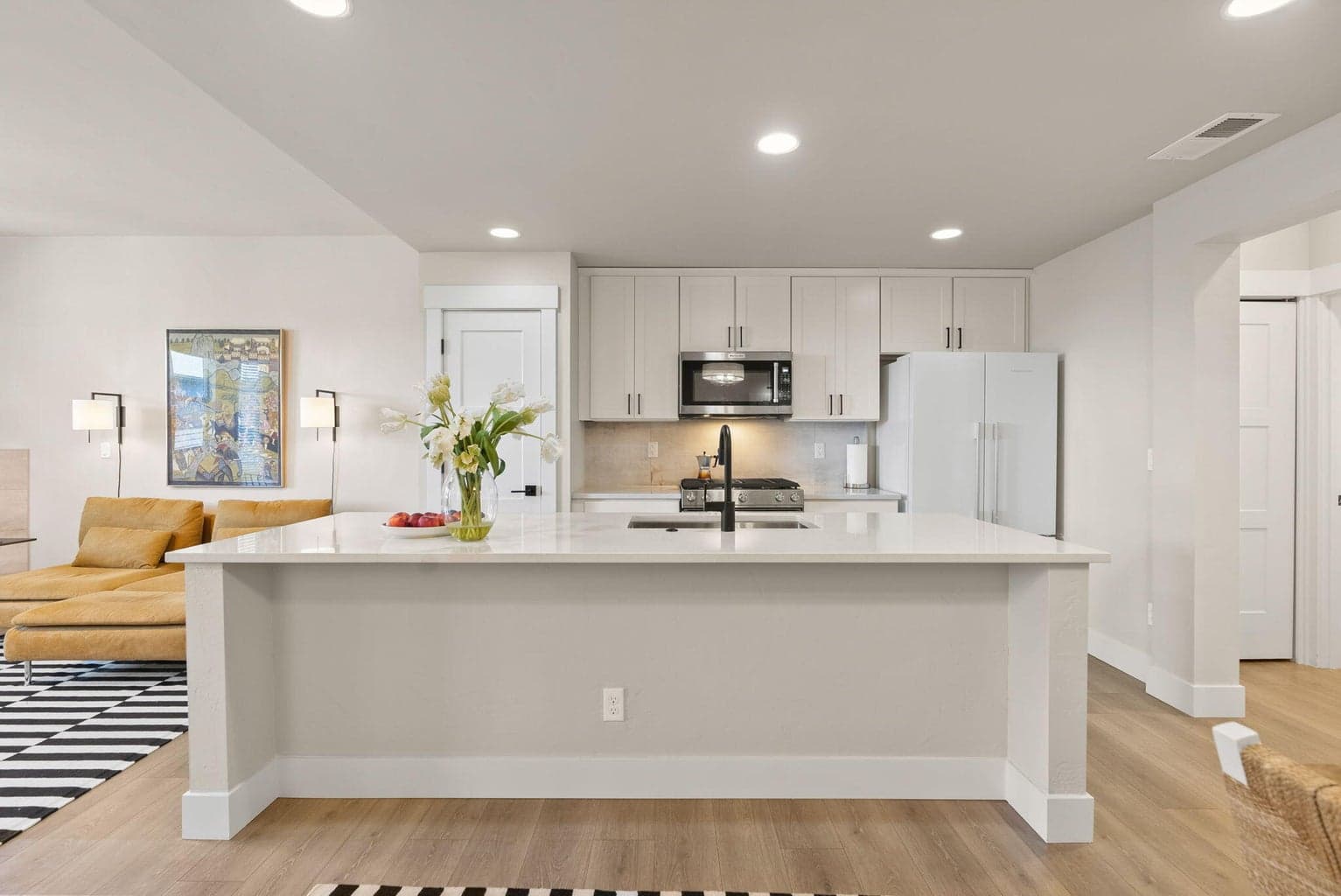 Photo of 63078 Sophwith 4 of 50