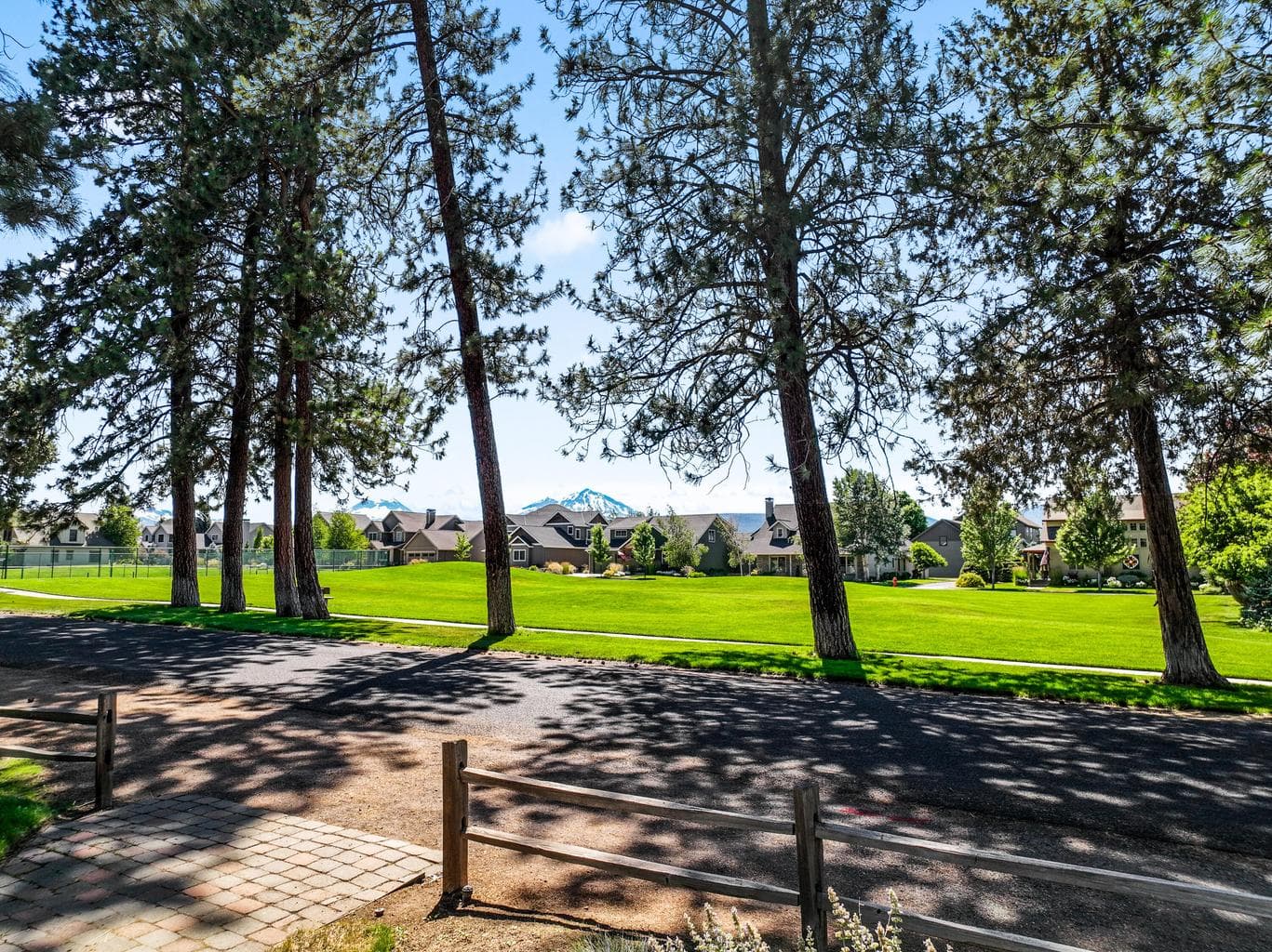 Photo of 540 S Pine Street 34 of 38