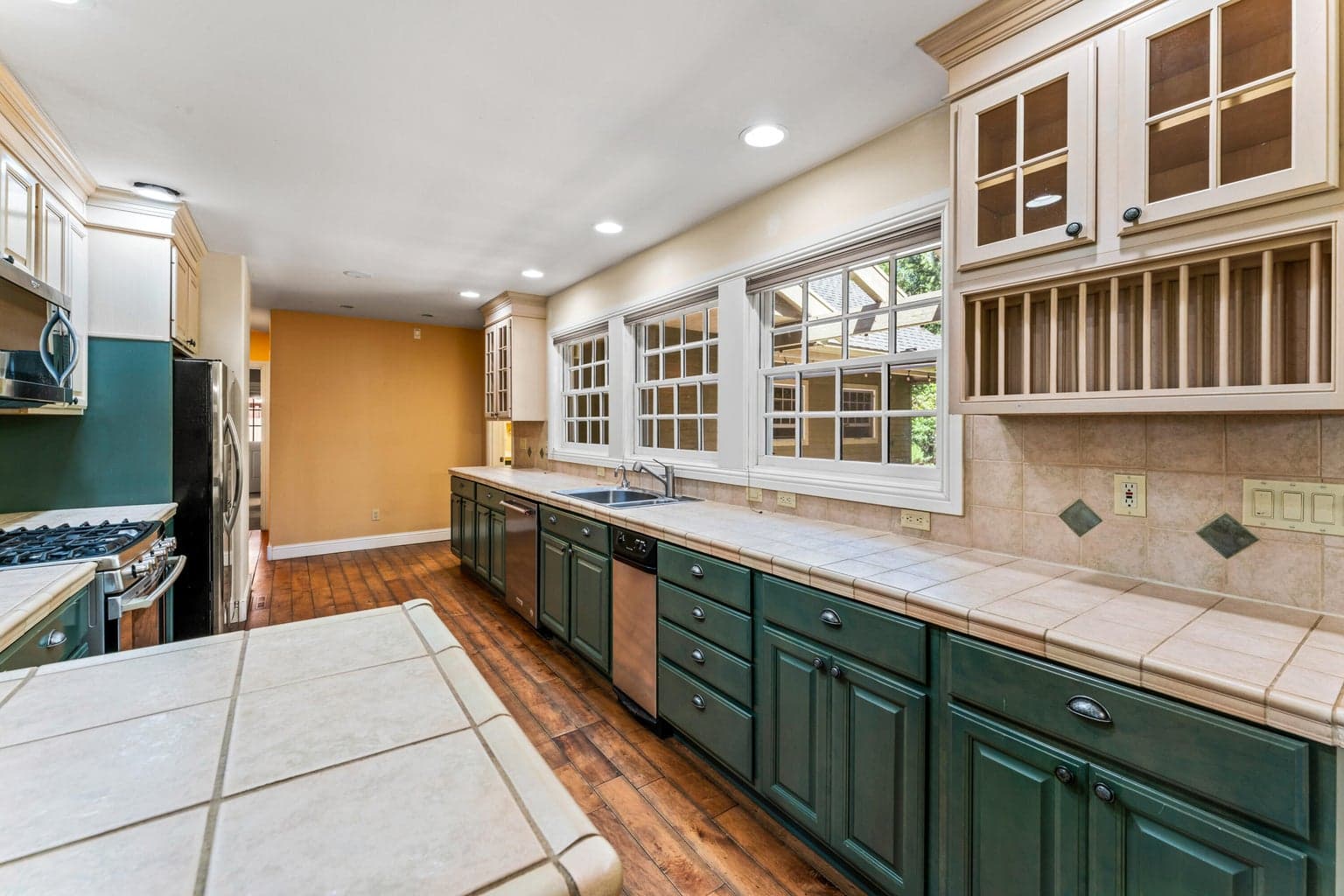 Photo of 540 S Pine Street 16 of 38