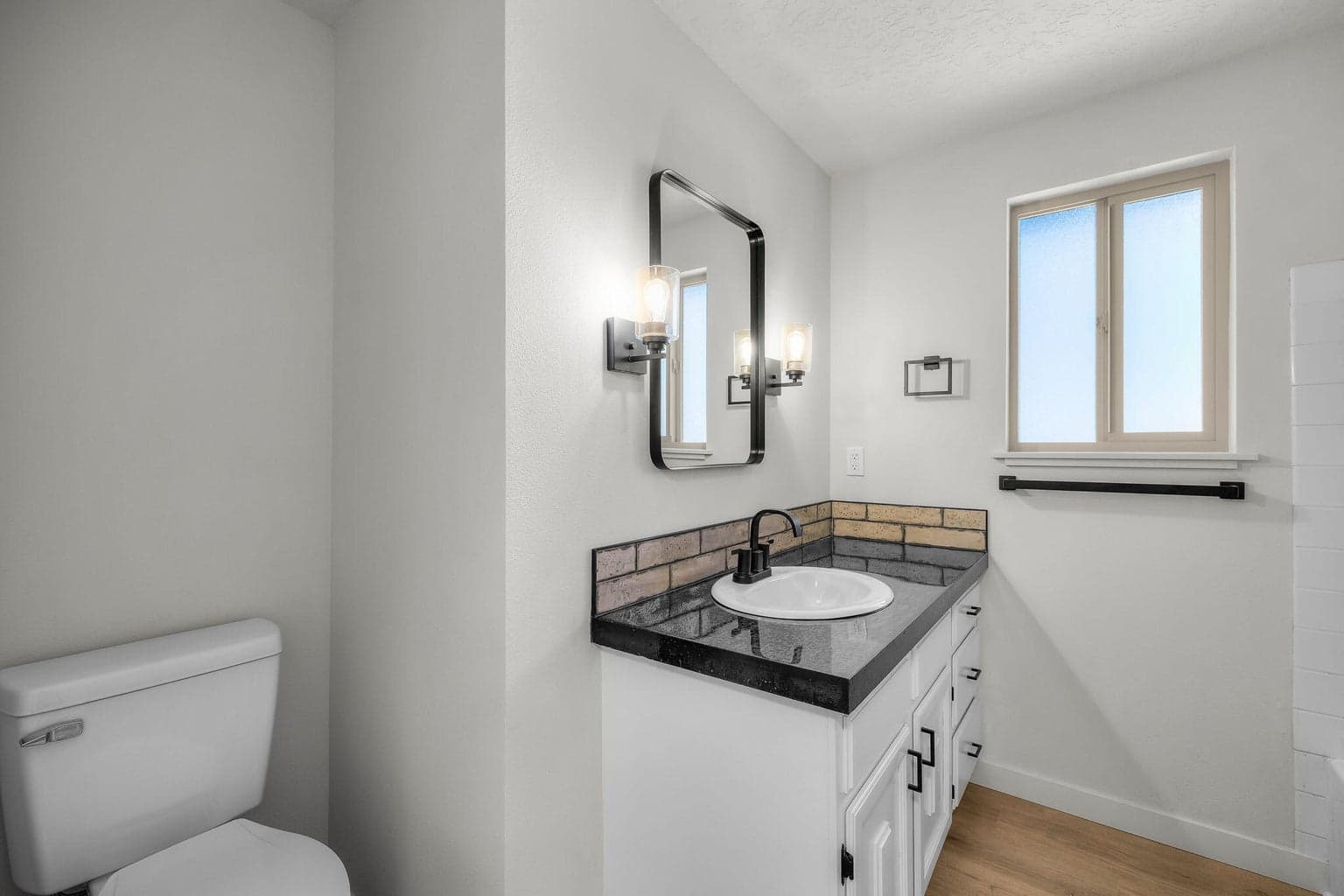 Photo of 20368 Fairway Drive 20 of 29