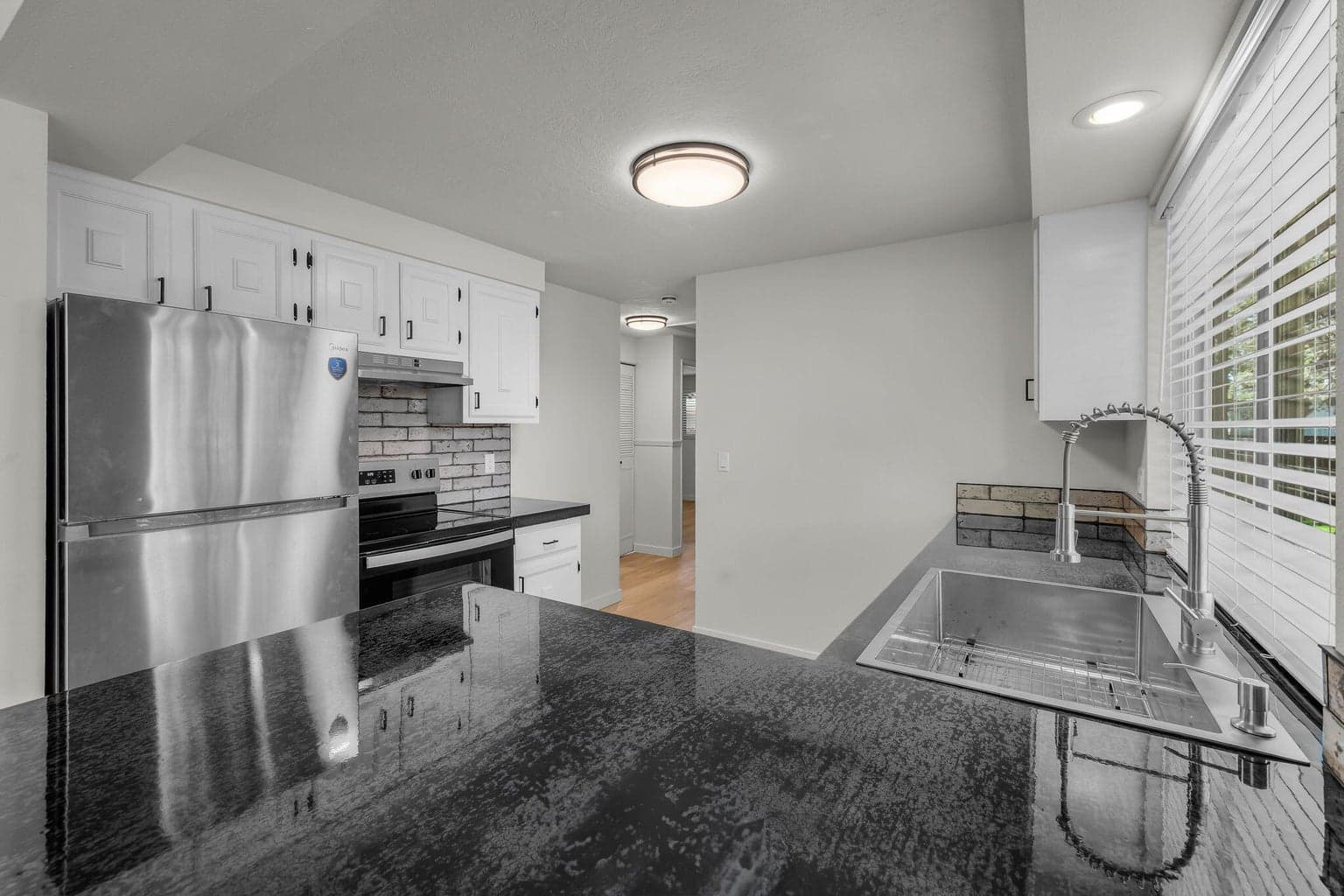 Photo of 20368 Fairway Drive 16 of 29