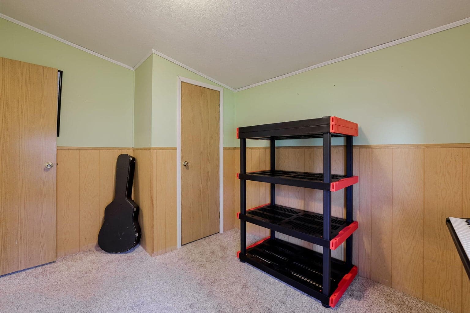 Photo of 61000 Brosterhous Road 16 of 29