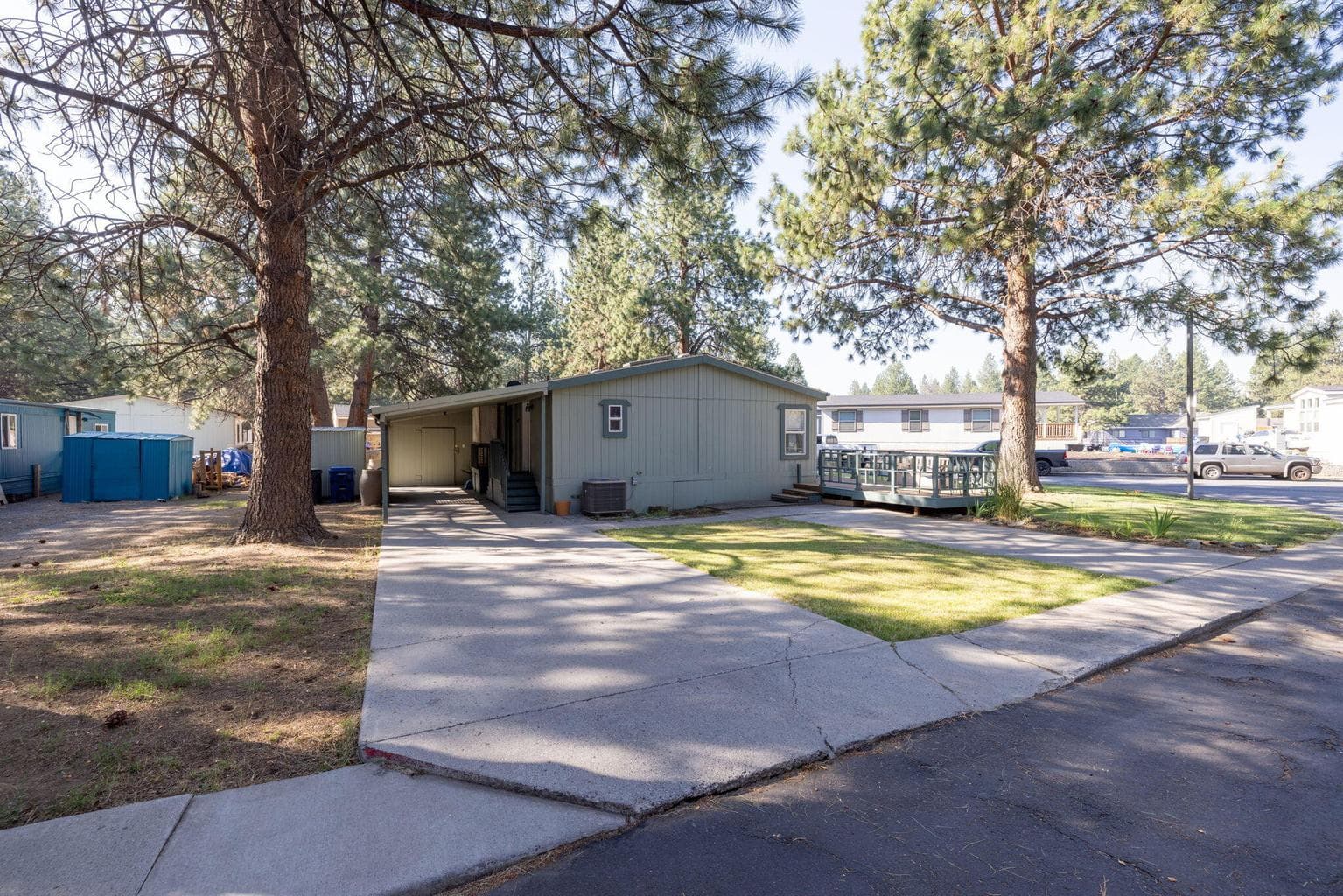 Photo of 61000 Brosterhous Road 24 of 29