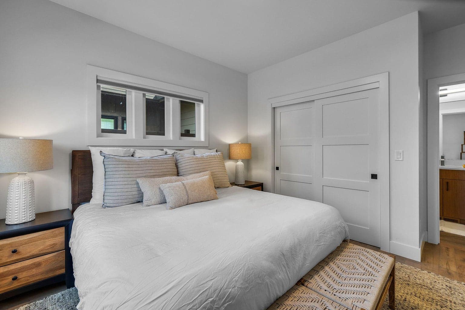 Photo of 61301 Howe Way 17 of 31