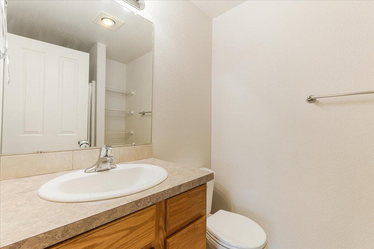 Photo of 20812 Comet Lane 17 of 20