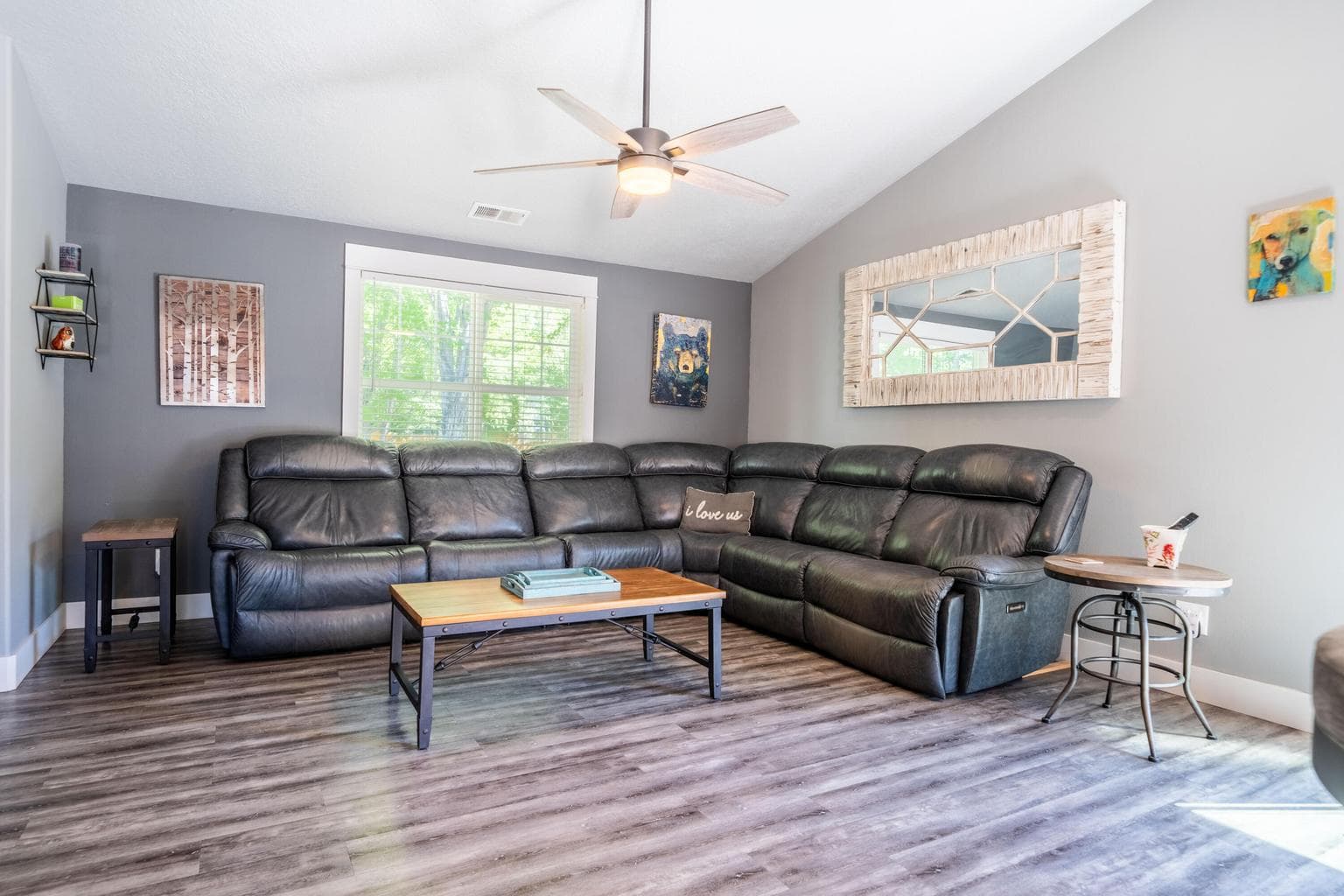 Photo of 20617 Daisy Lane 8 of 39