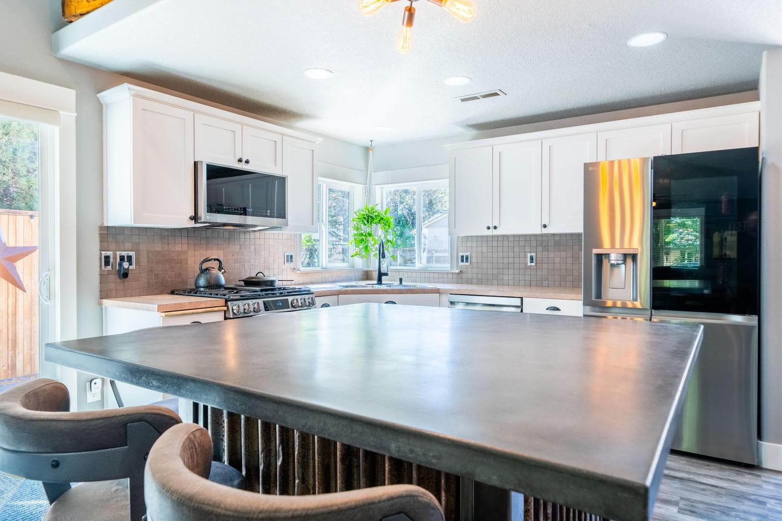 Photo of 20617 Daisy Lane 13 of 39