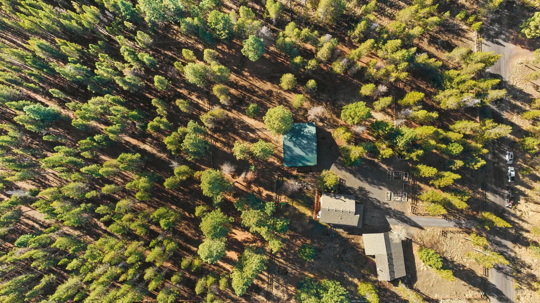 Privacy, beautiful area and lovely neighboring properties