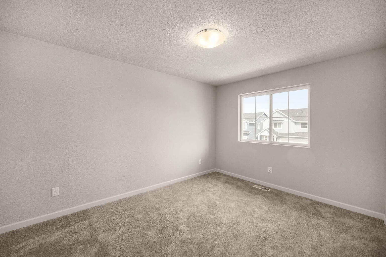 Photo of 63270 Carly Ln 24 of 25