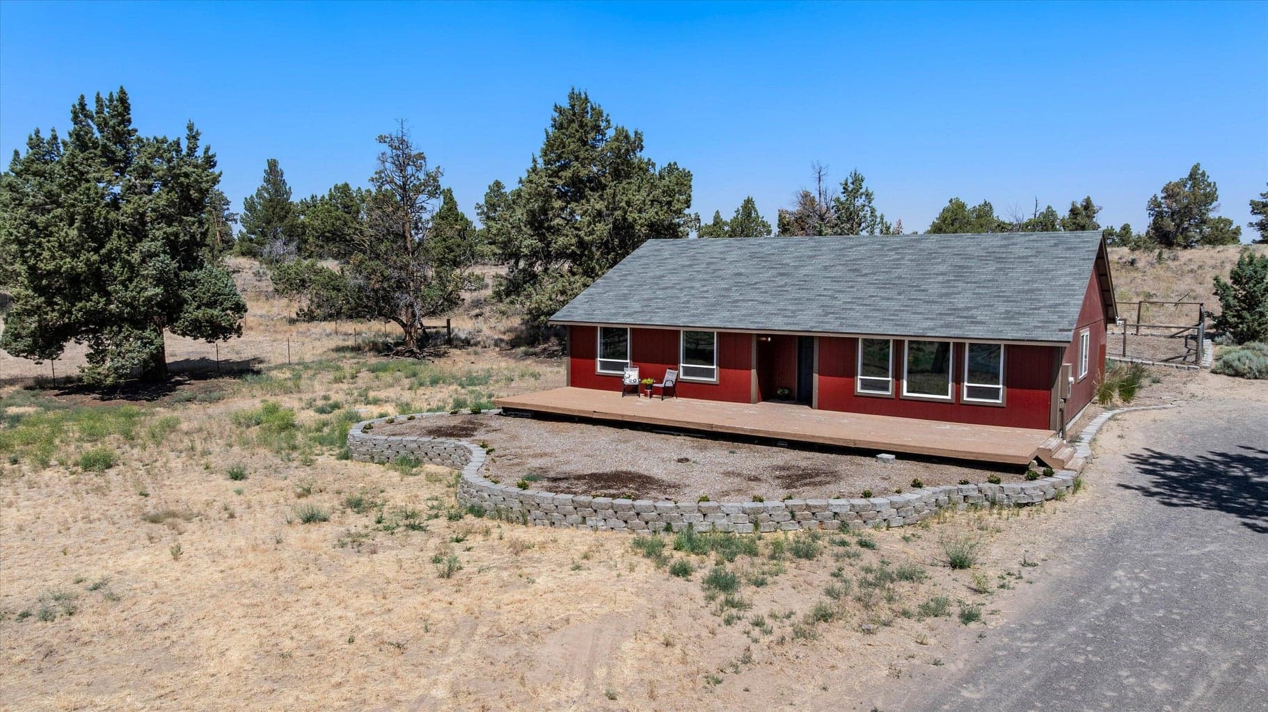 Photo of 25070 Alfalfa Market Road 26 of 29