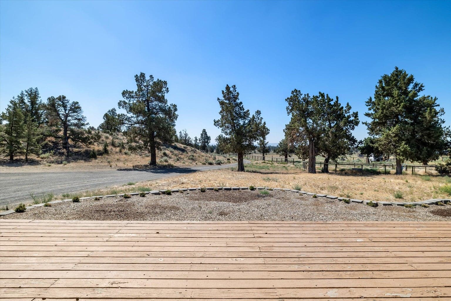 Photo of 25070 Alfalfa Market Road 25 of 29