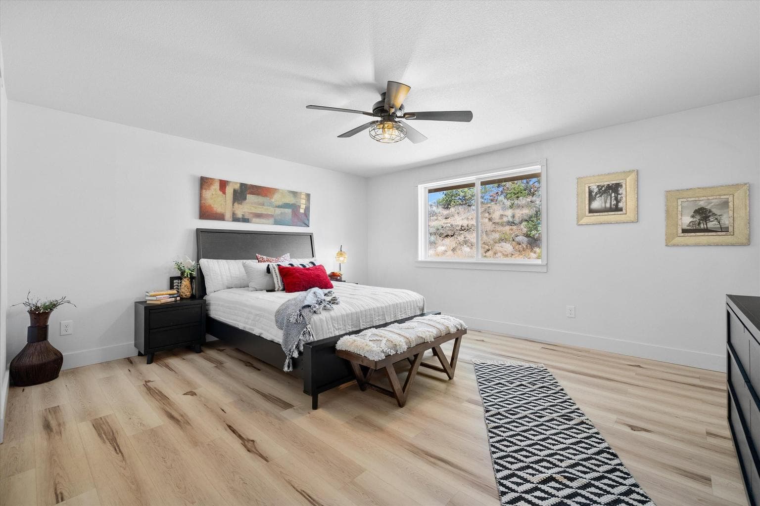 Photo of 25070 Alfalfa Market Road 20 of 29