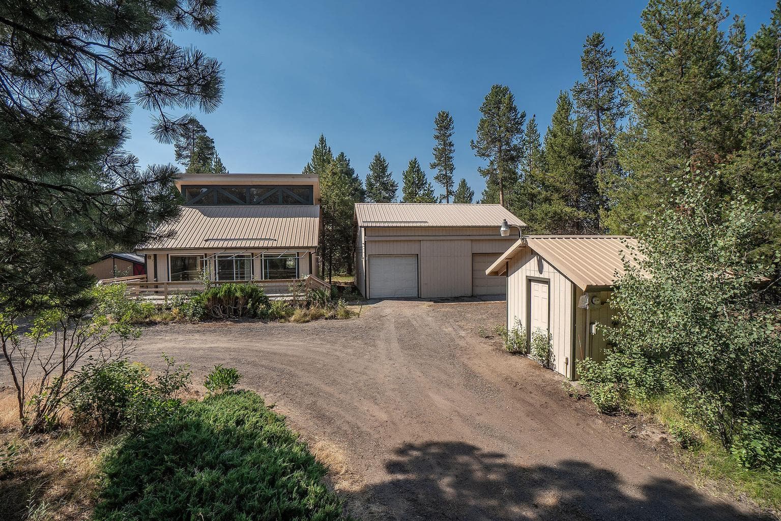 Photo of 16045 Davis Avenue 41 of 41