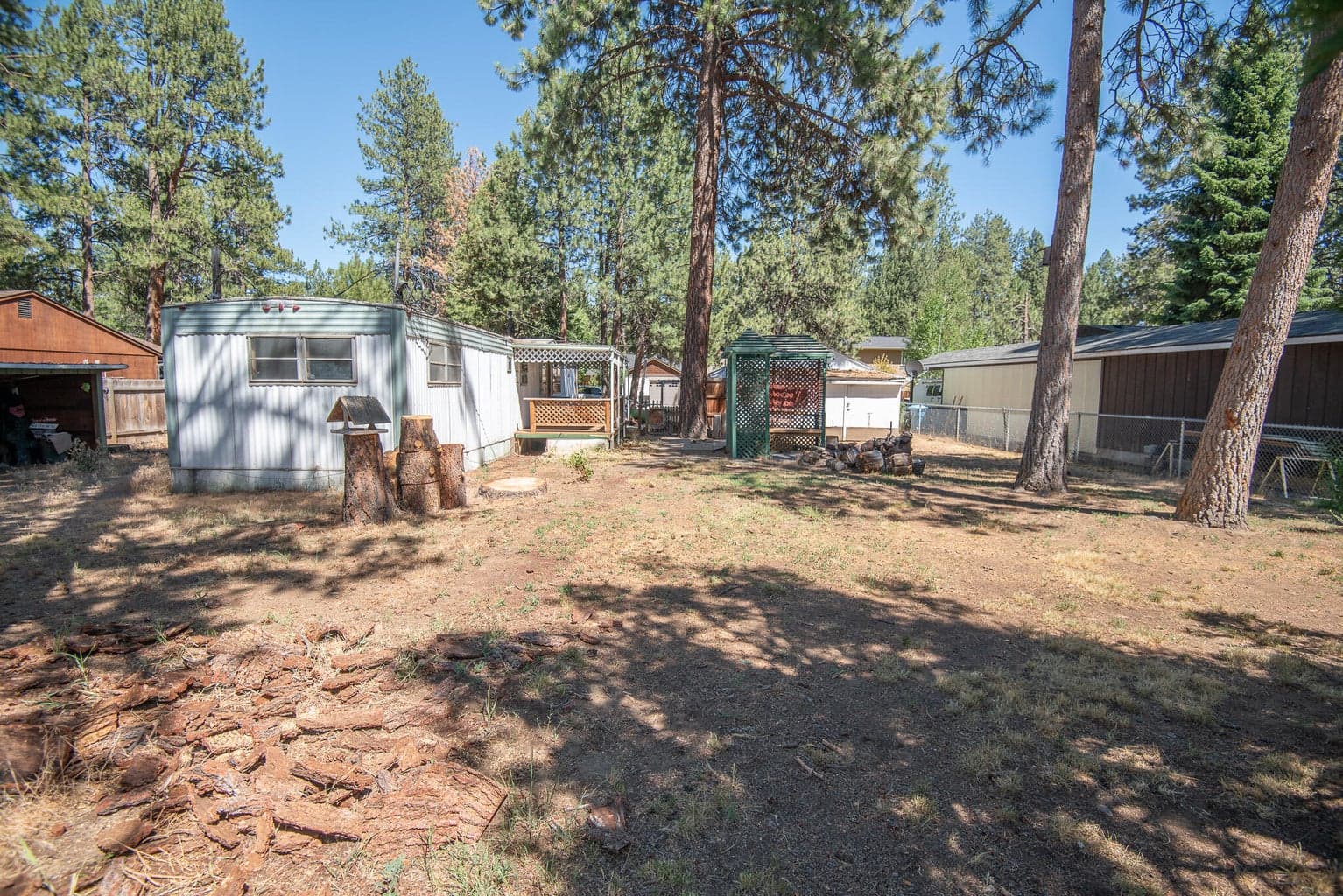Photo of 625 Fir 2 of 13