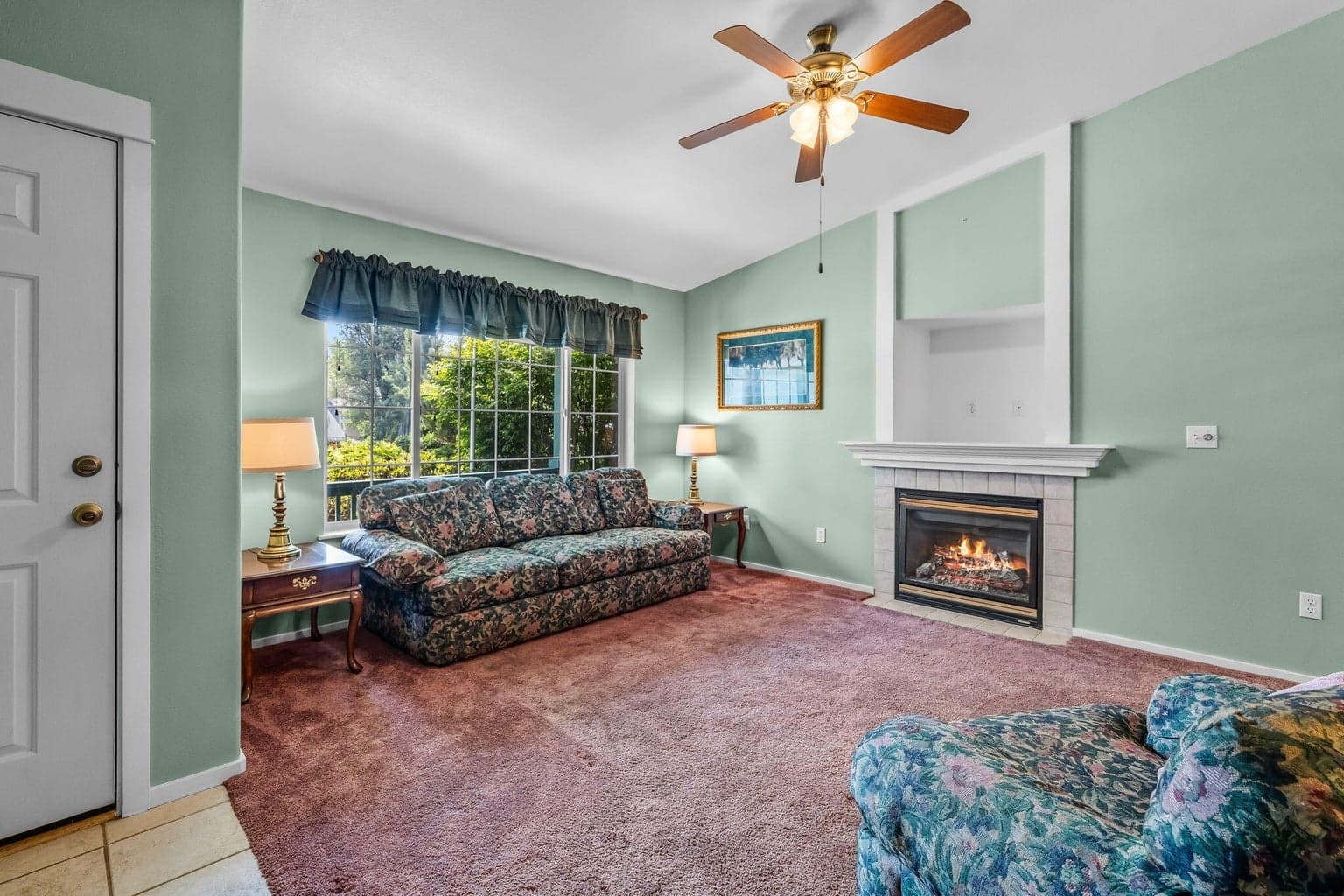 Photo of 1545 NW Spruce Place 6 of 41