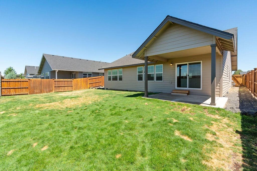 Photo of 1729 NE 3rd Court 40 of 41