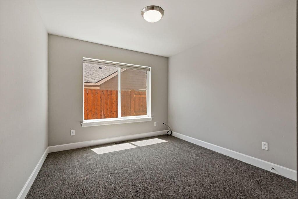Photo of 1729 NE 3rd Court 11 of 41
