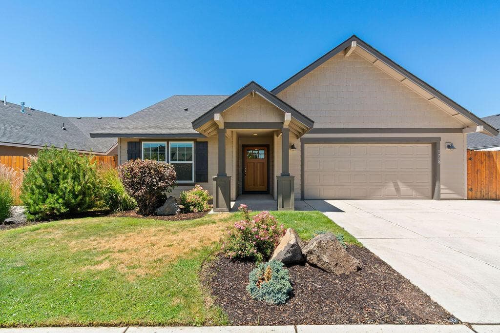 Photo of 1729 3rd 1 of 41