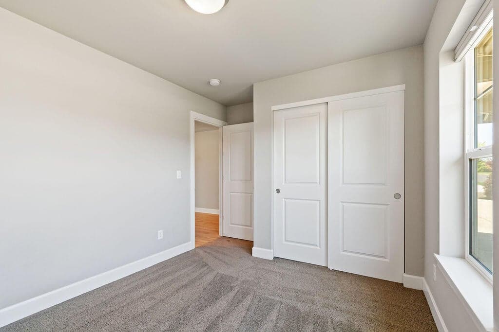 Photo of 1729 NE 3rd Court 8 of 41