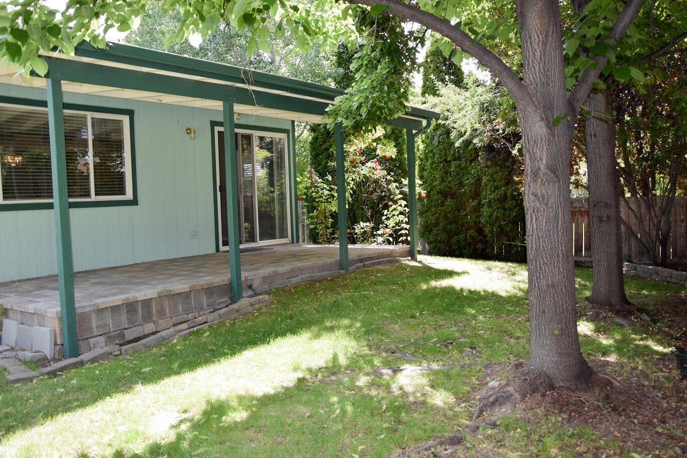 Photo of 1545 NW Spruce Place 35 of 41