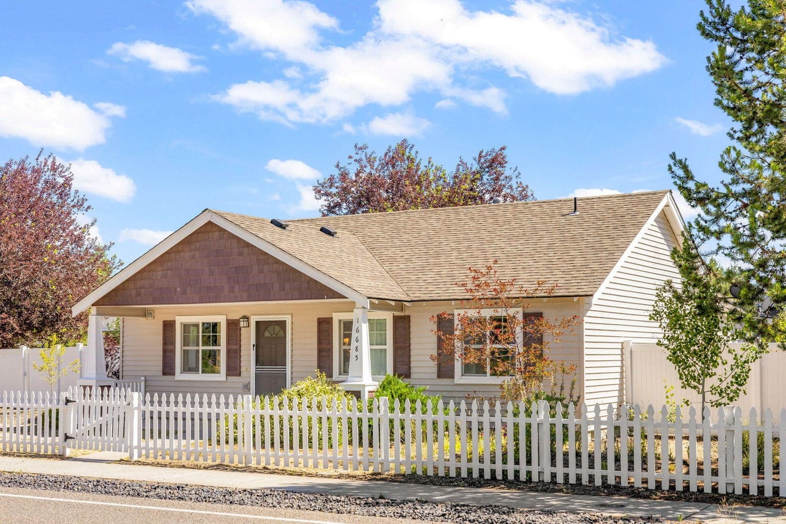 Photo of 16685 William Foss Road 2 of 30