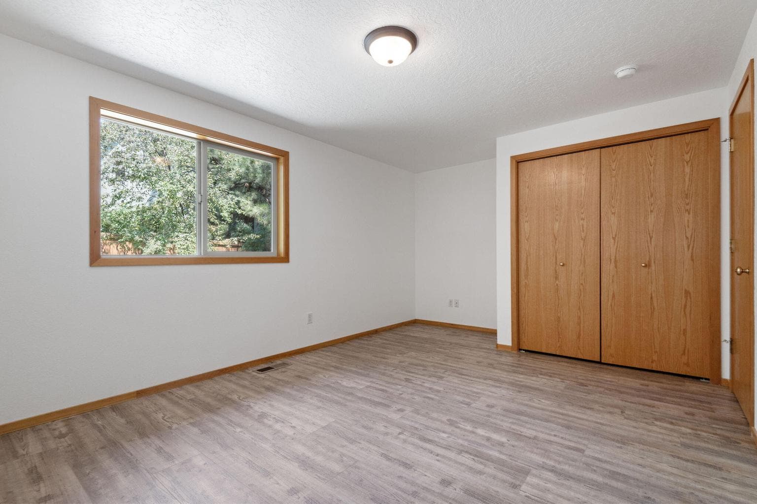 Photo of 19906 Porcupine Drive 13 of 22