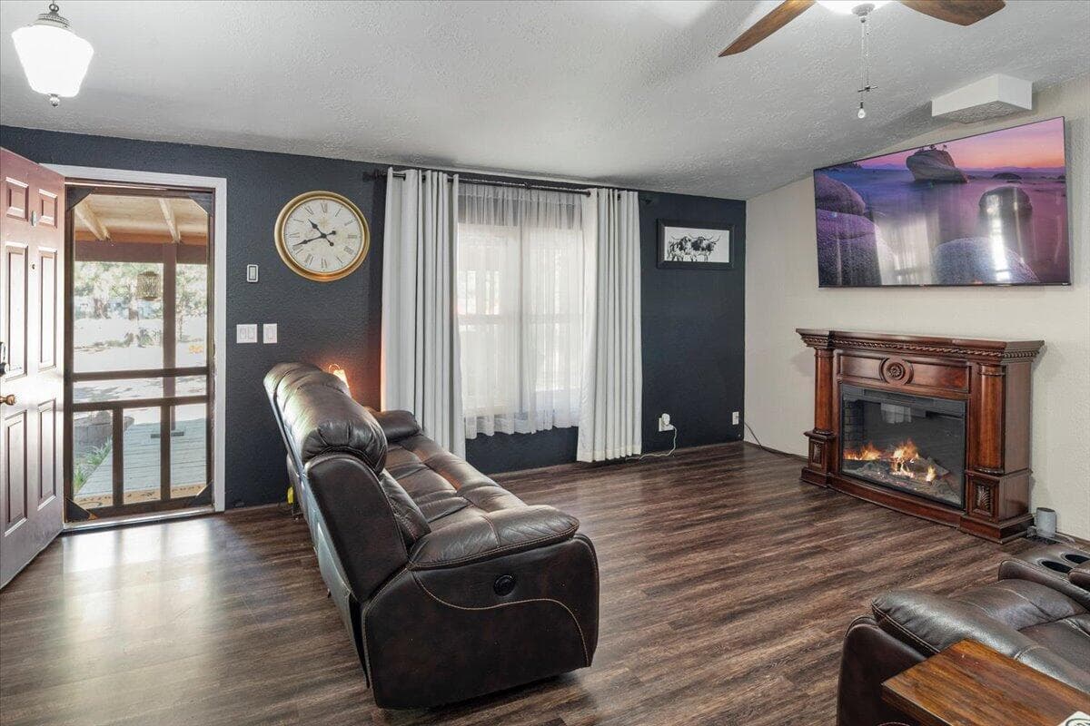 Photo of 60326 Hiawatha Lane 15 of 57