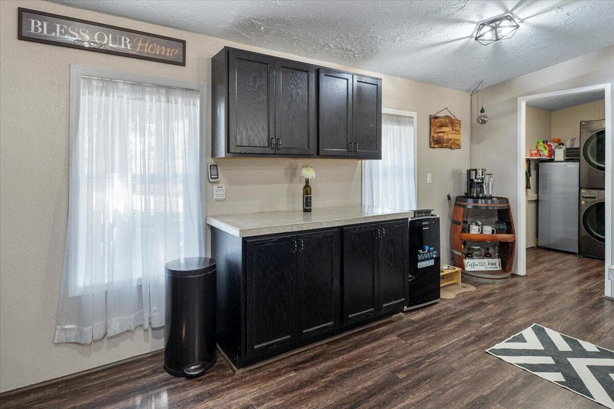 Photo of 60326 Hiawatha Lane 24 of 57