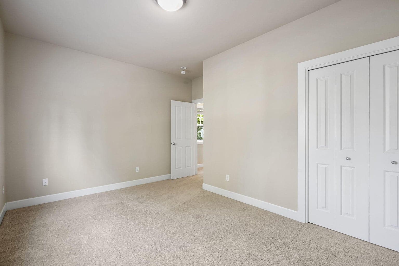 Upstairs Bedroom #3