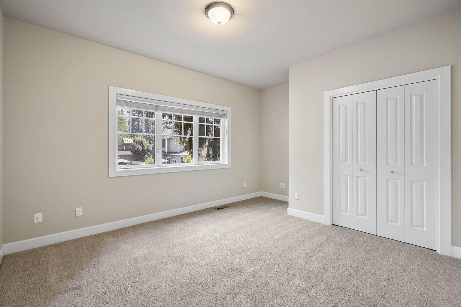 Upstairs Bedroom #2