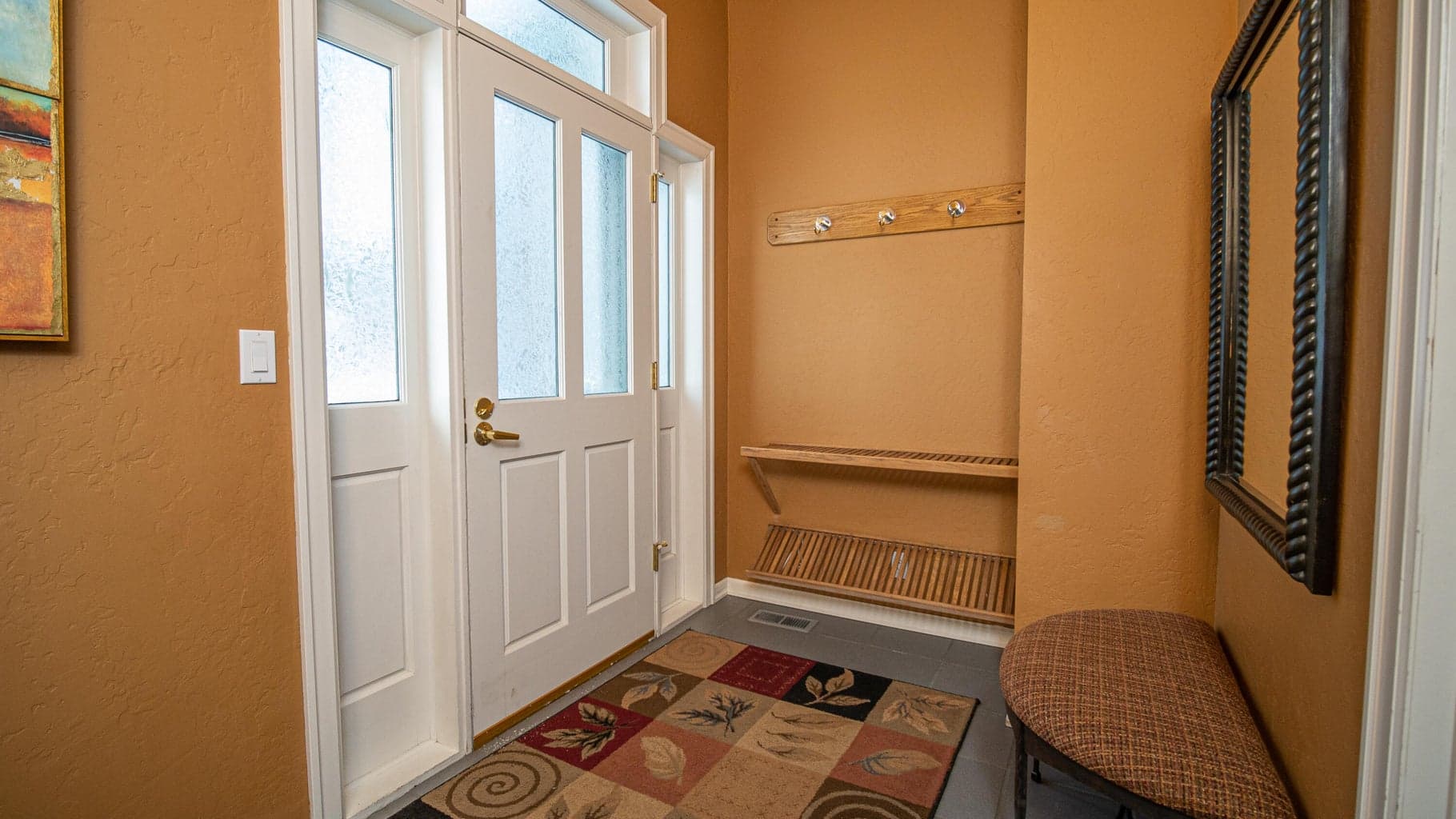 Photo of 57042 Peppermill 2 of 38
