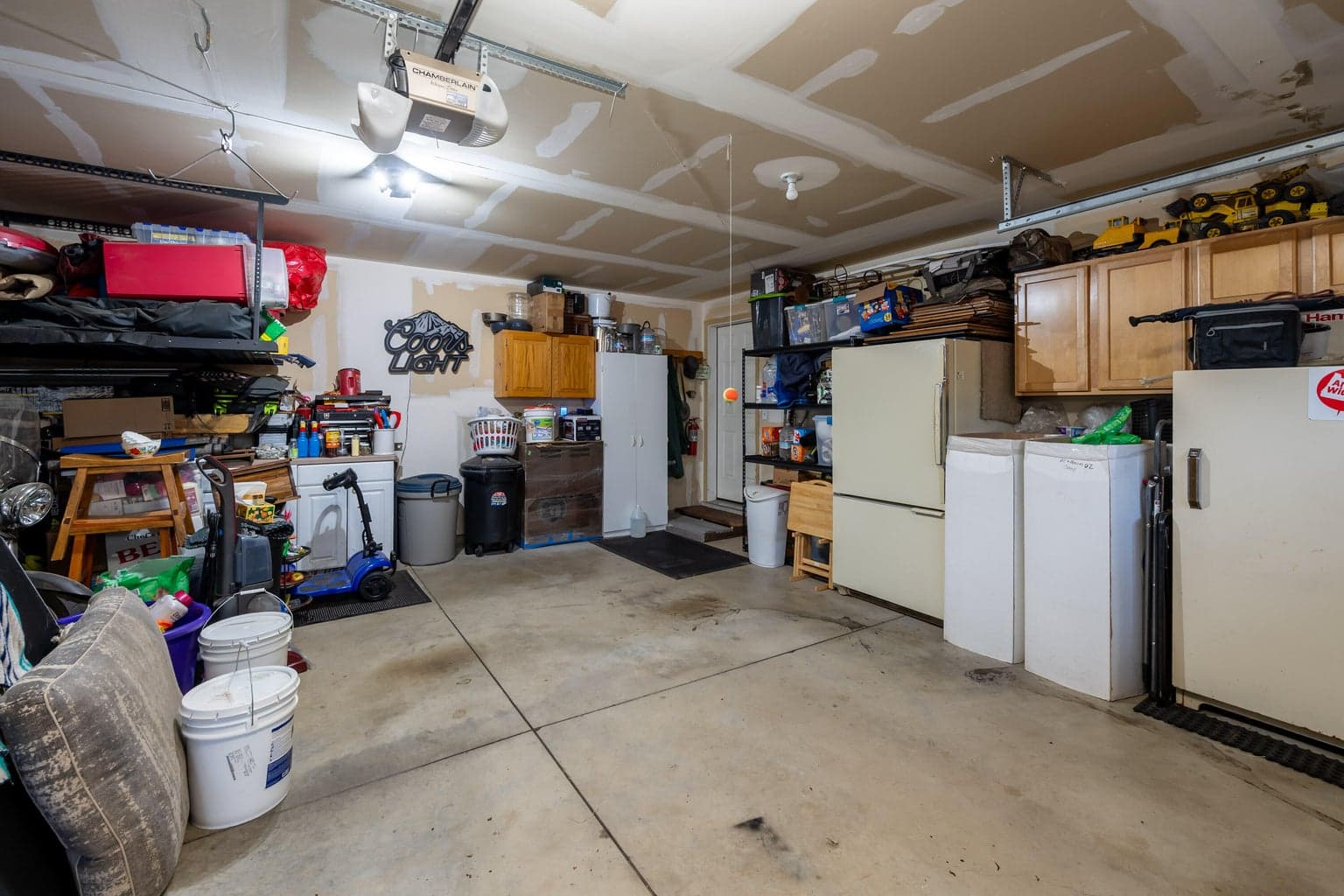 Photo of 15610 Burgess Road 17 of 32
