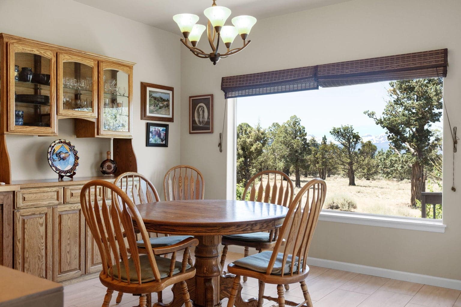 Photo of 1061 Trail Creek Drive 8 of 34
