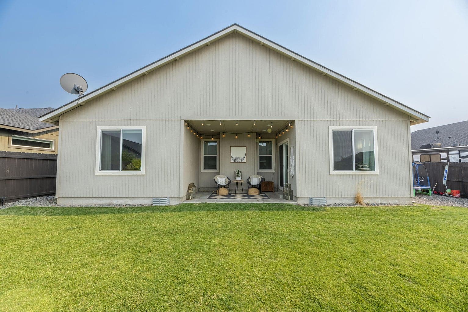 Photo of 2557 NW Glen Oak Avenue 35 of 39