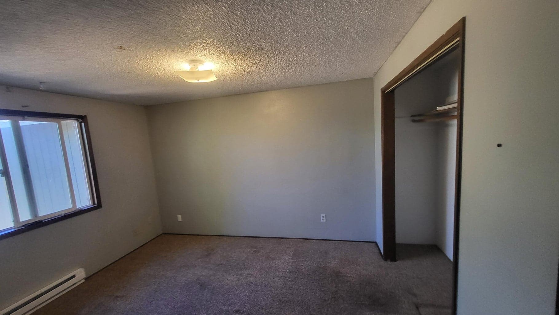 Photo of 2926 SW 23rd Street 6 of 17
