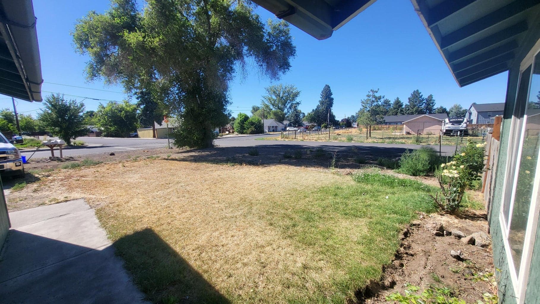 Photo of 2926 SW 23rd Street 14 of 17