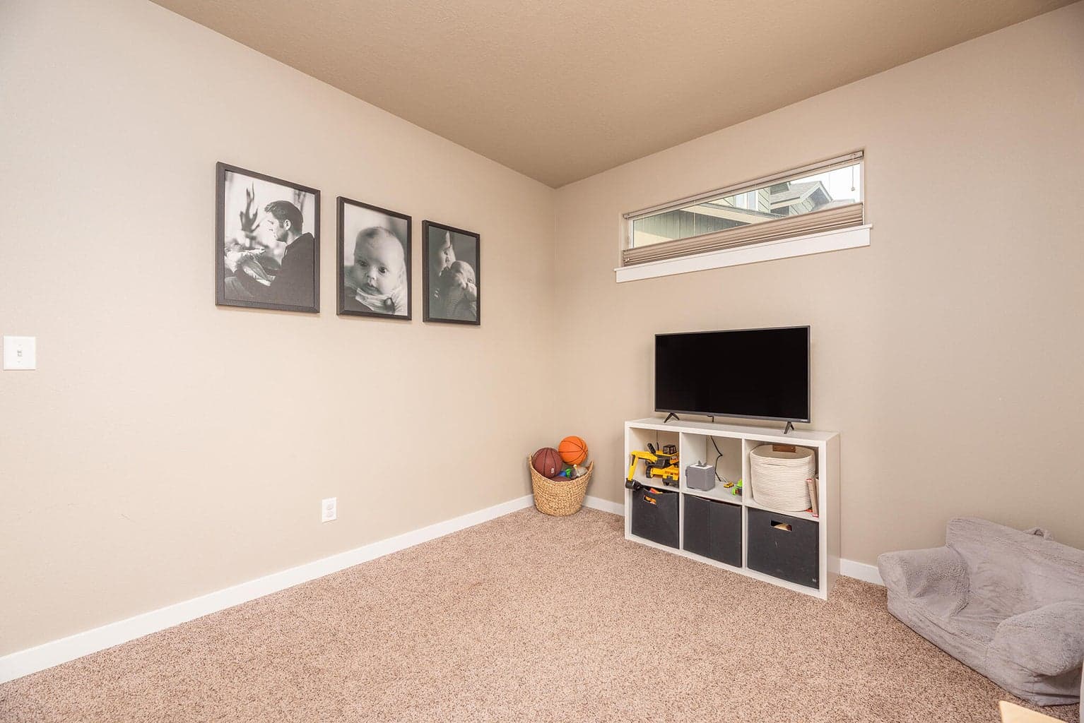 Photo of 2557 Glen Oak 4 of 39