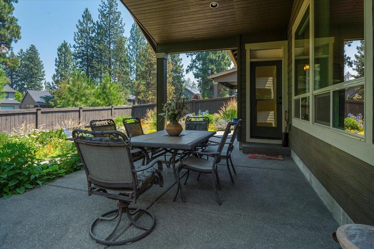 Photo of 60342 SE Hedgewood Lane 37 of 48