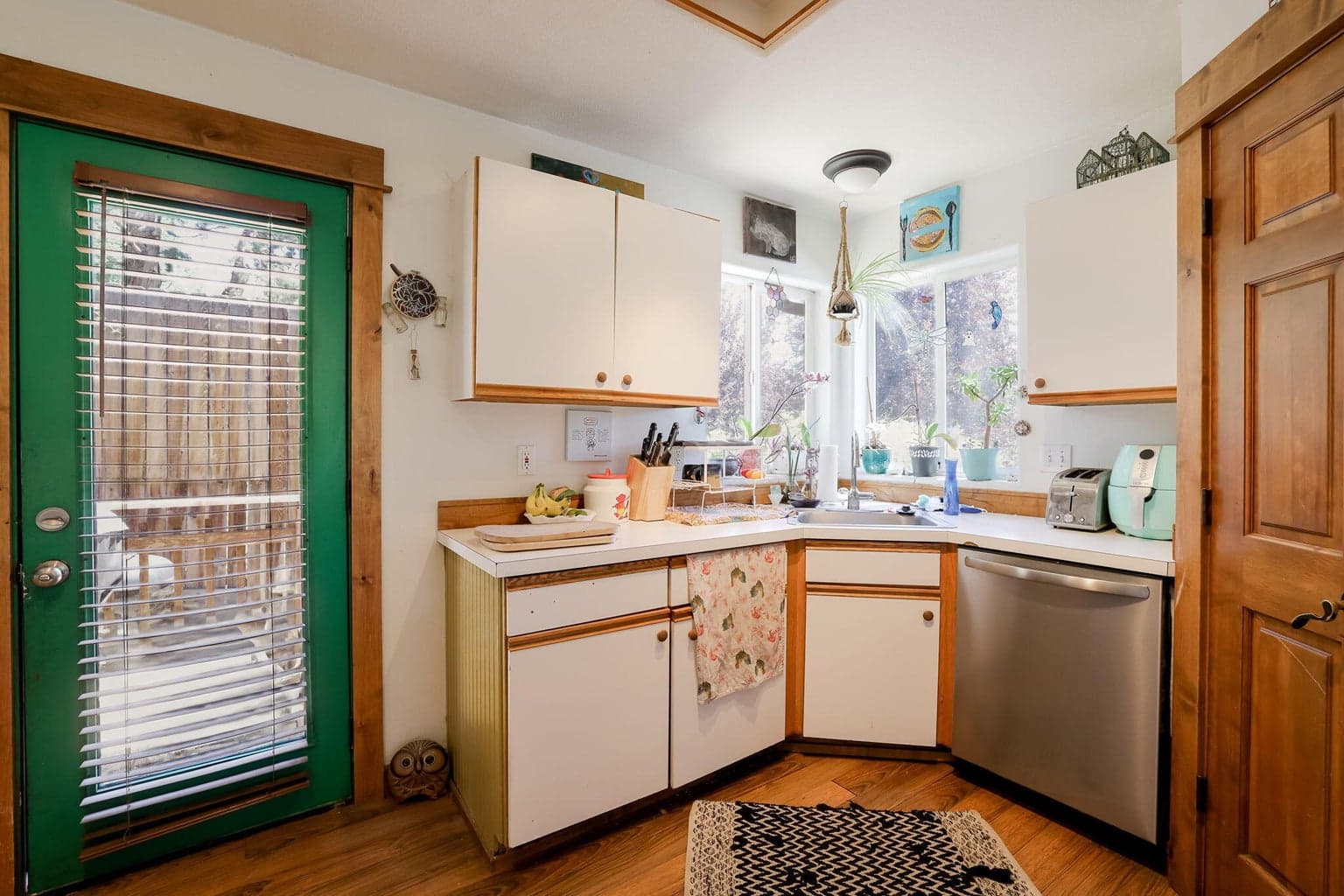 Photo of 196 SE Windance Court 10 of 35
