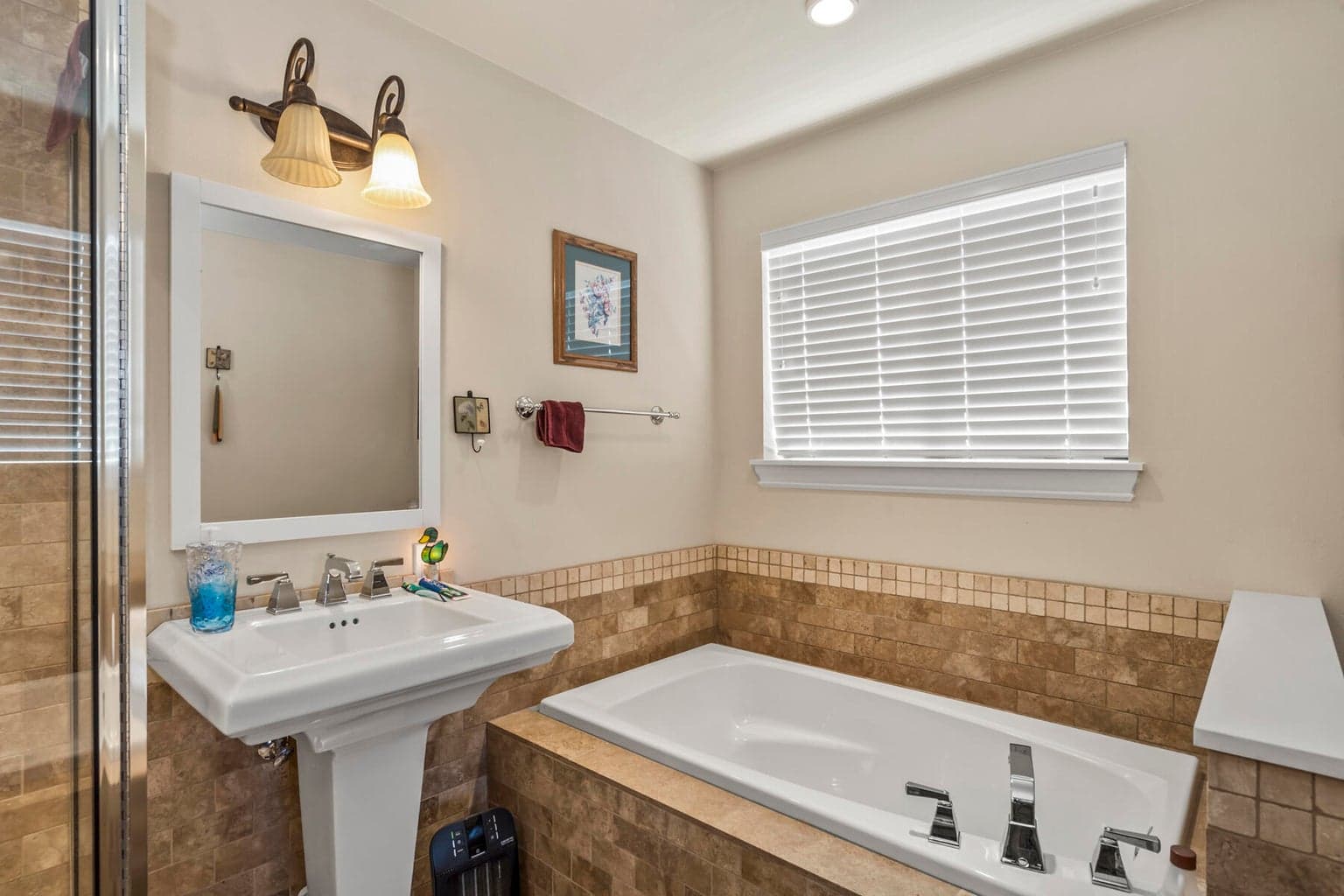 Photo of 62017 Dantili Road 26 of 41