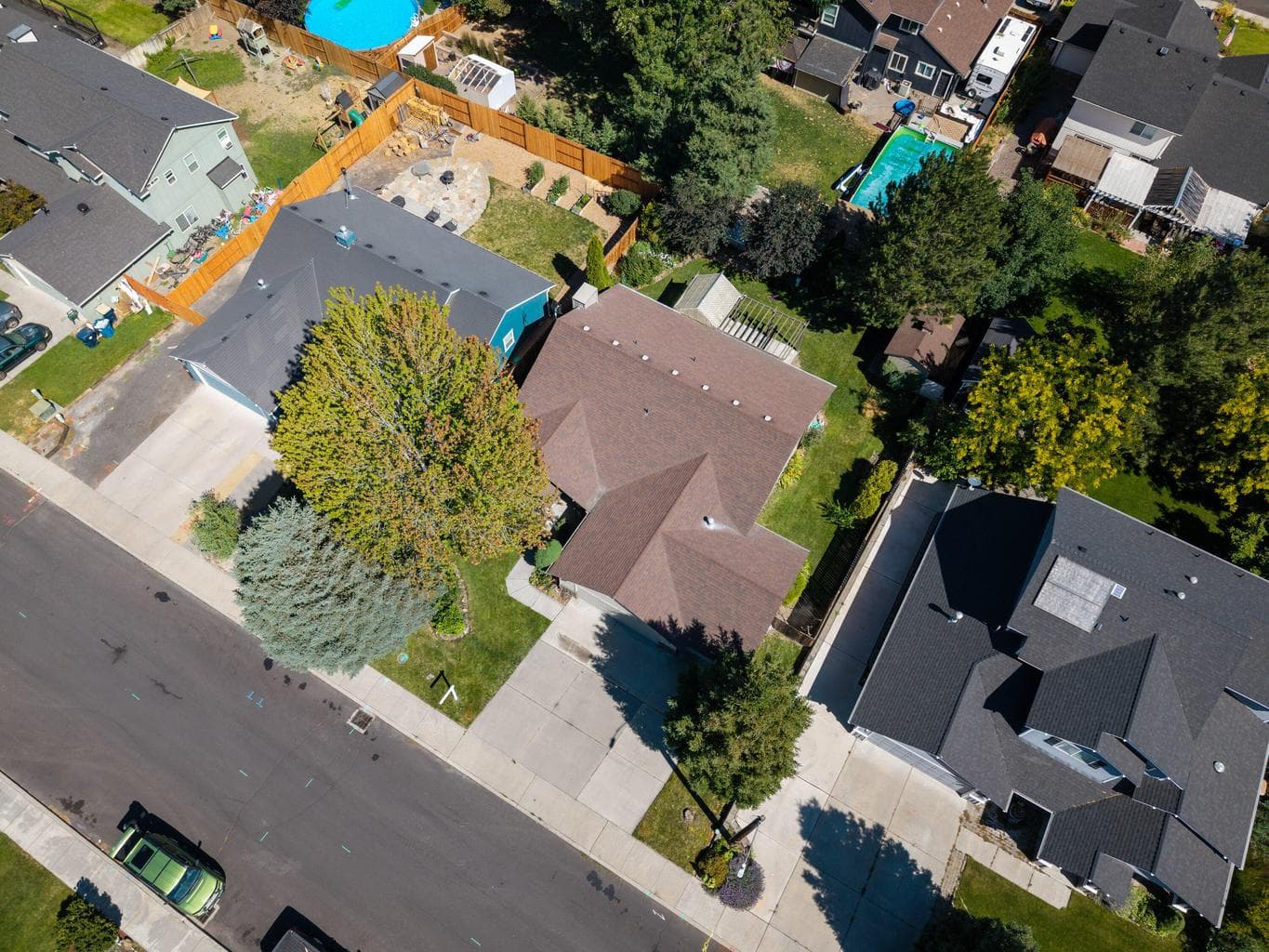 Photo of 857 NW Poplar Avenue 36 of 36