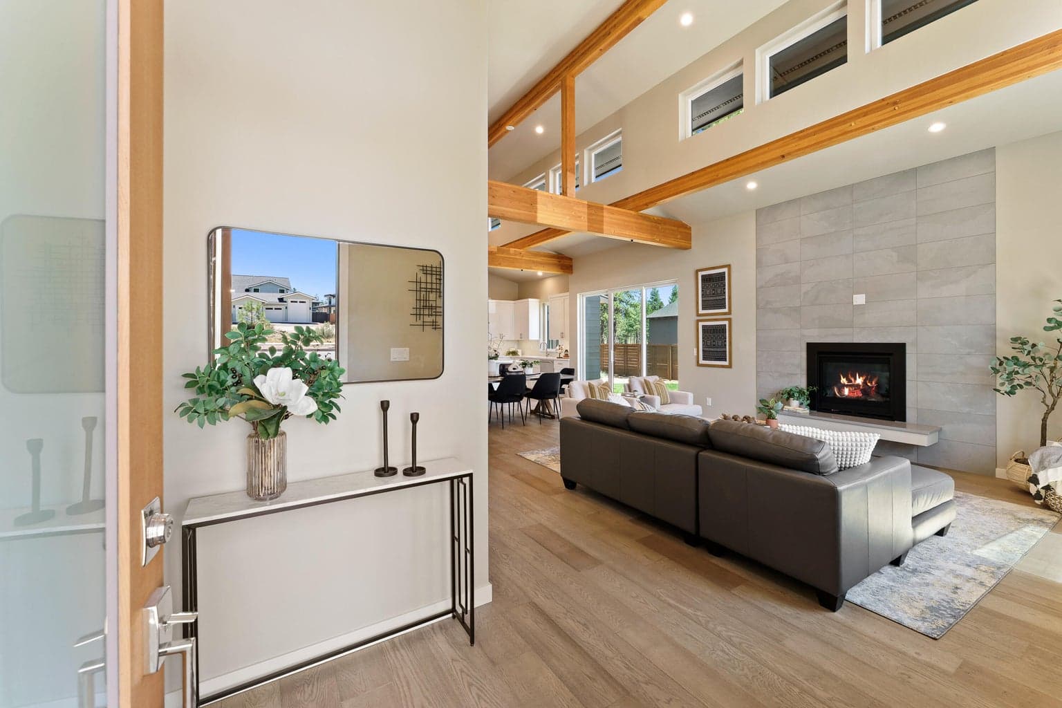 Photo of 3354 Leavitt 5 of 35